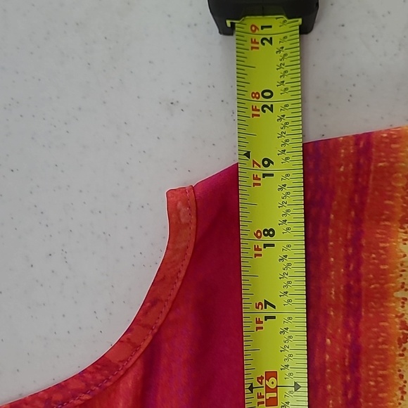 New Directions Colorful Gradient Design Sleeveless Blouse size Medium - Picture 4 of 6